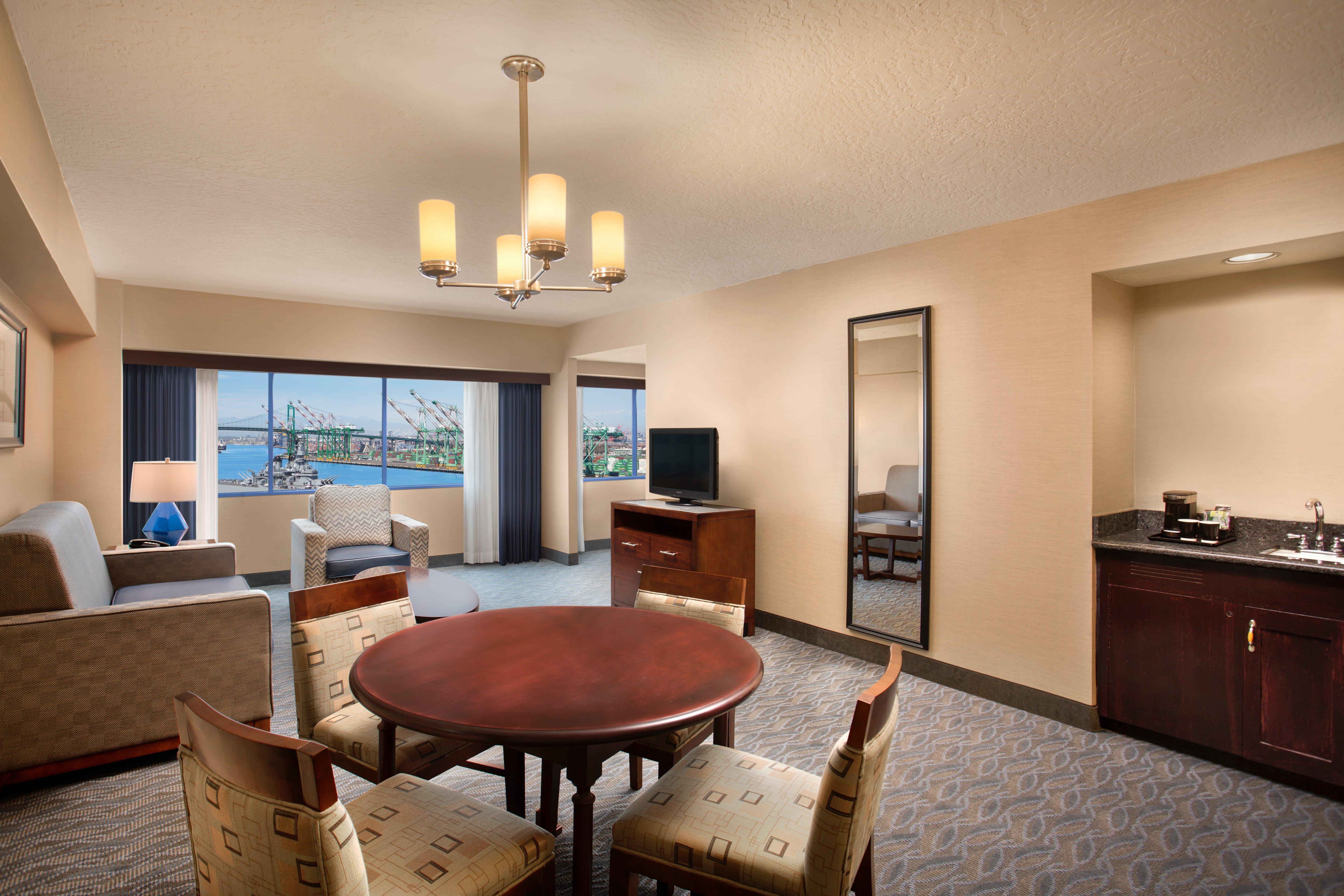 Hotel Crowne Plaza Angeles Harbor By Ihg Los Angeles