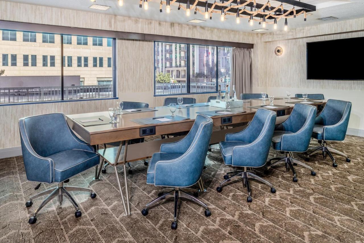 Hotel Crowne Plaza Angeles Harbor By Ihg Los Angeles